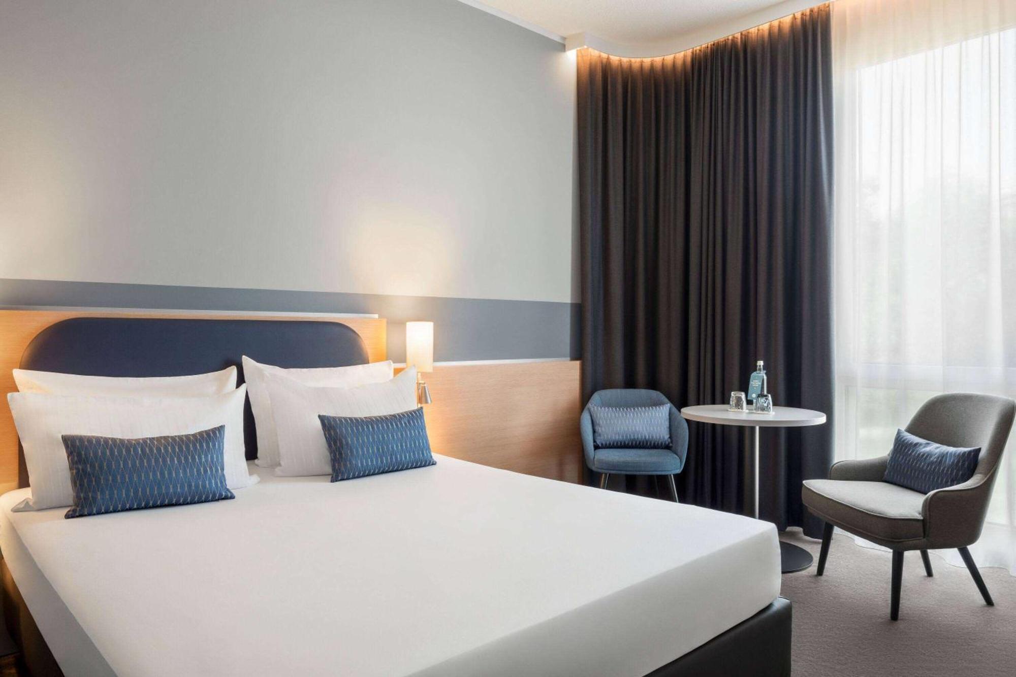 Vienna House Easy By Wyndham Frankfurt Airport Hotel Kelsterbach Luaran gambar