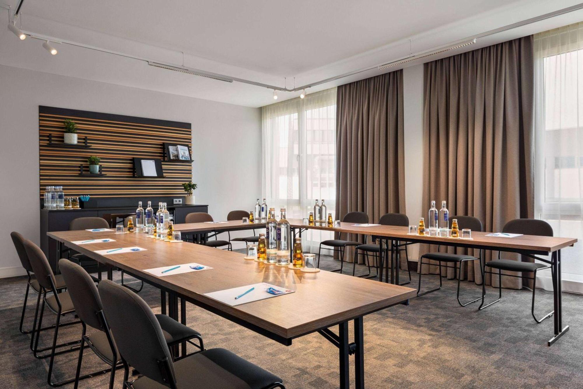 Vienna House Easy By Wyndham Frankfurt Airport Hotel Kelsterbach Luaran gambar