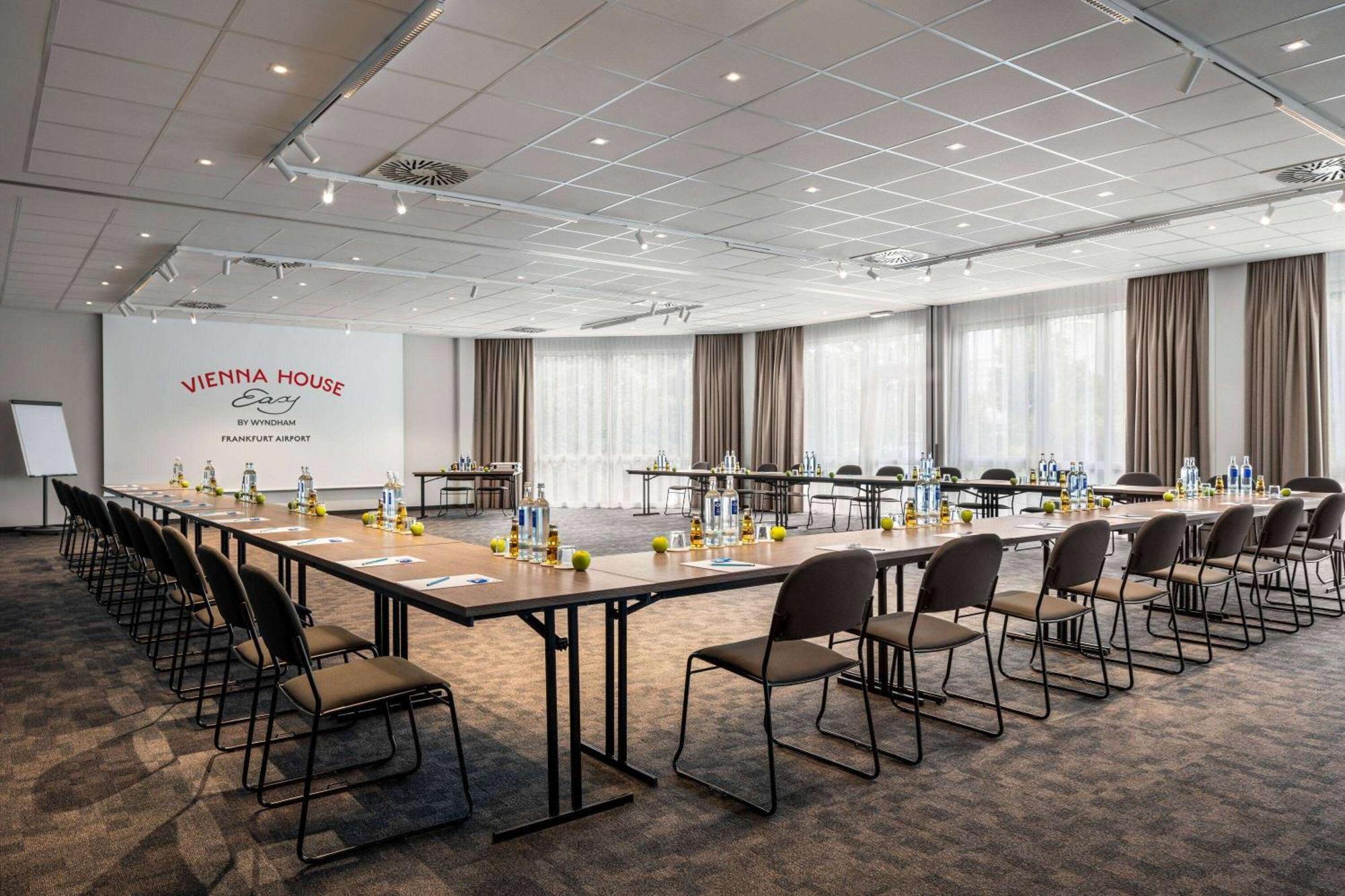 Vienna House Easy By Wyndham Frankfurt Airport Hotel Kelsterbach Luaran gambar